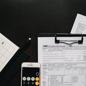 加拿大报税热线瘫痪？超95%电话打不通！华人纳税人怒了：比买到便宜机票还难！ ...